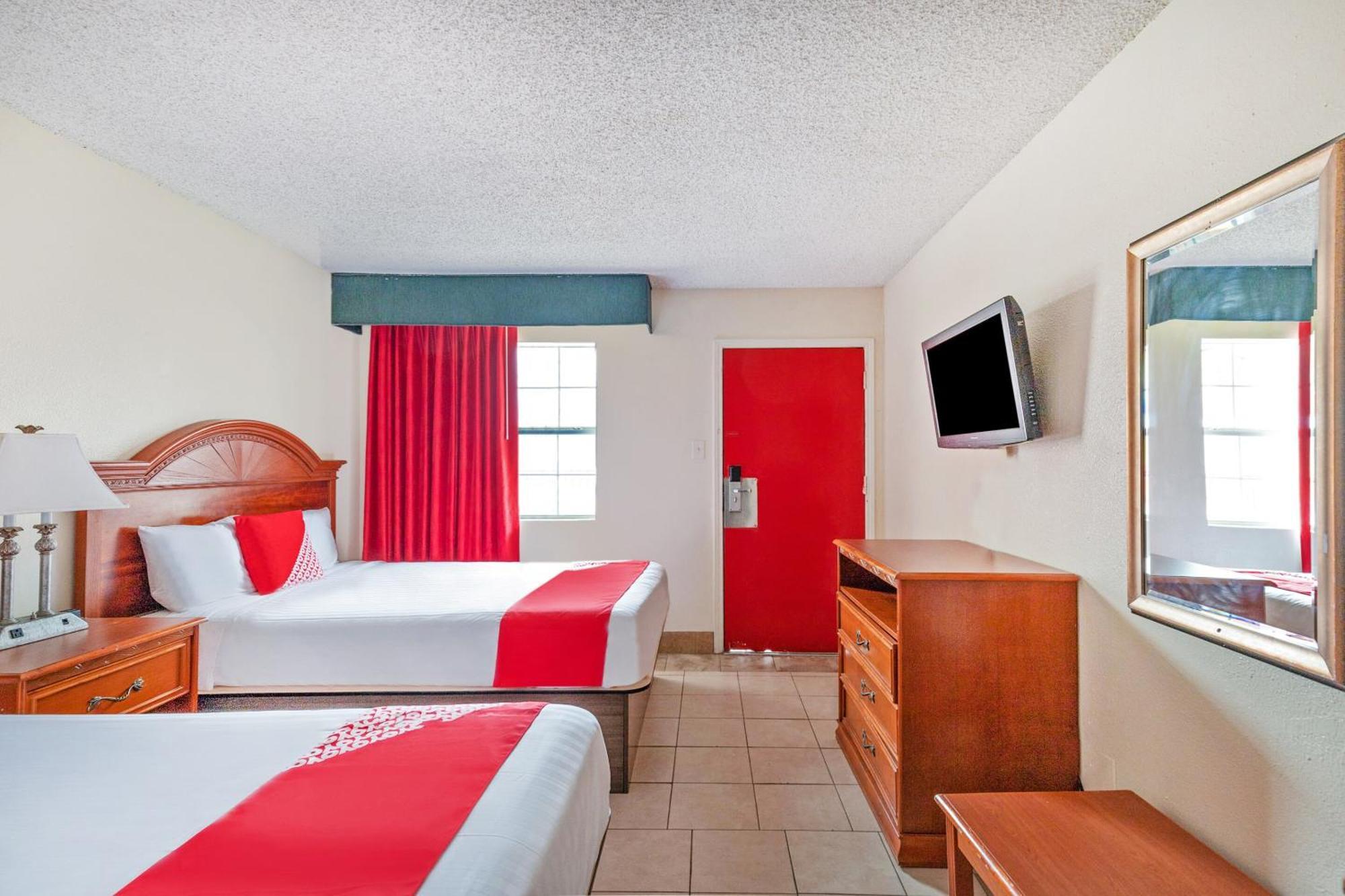 Oyo Hotel San Antonio Lackland Near Seaworld Екстериор снимка