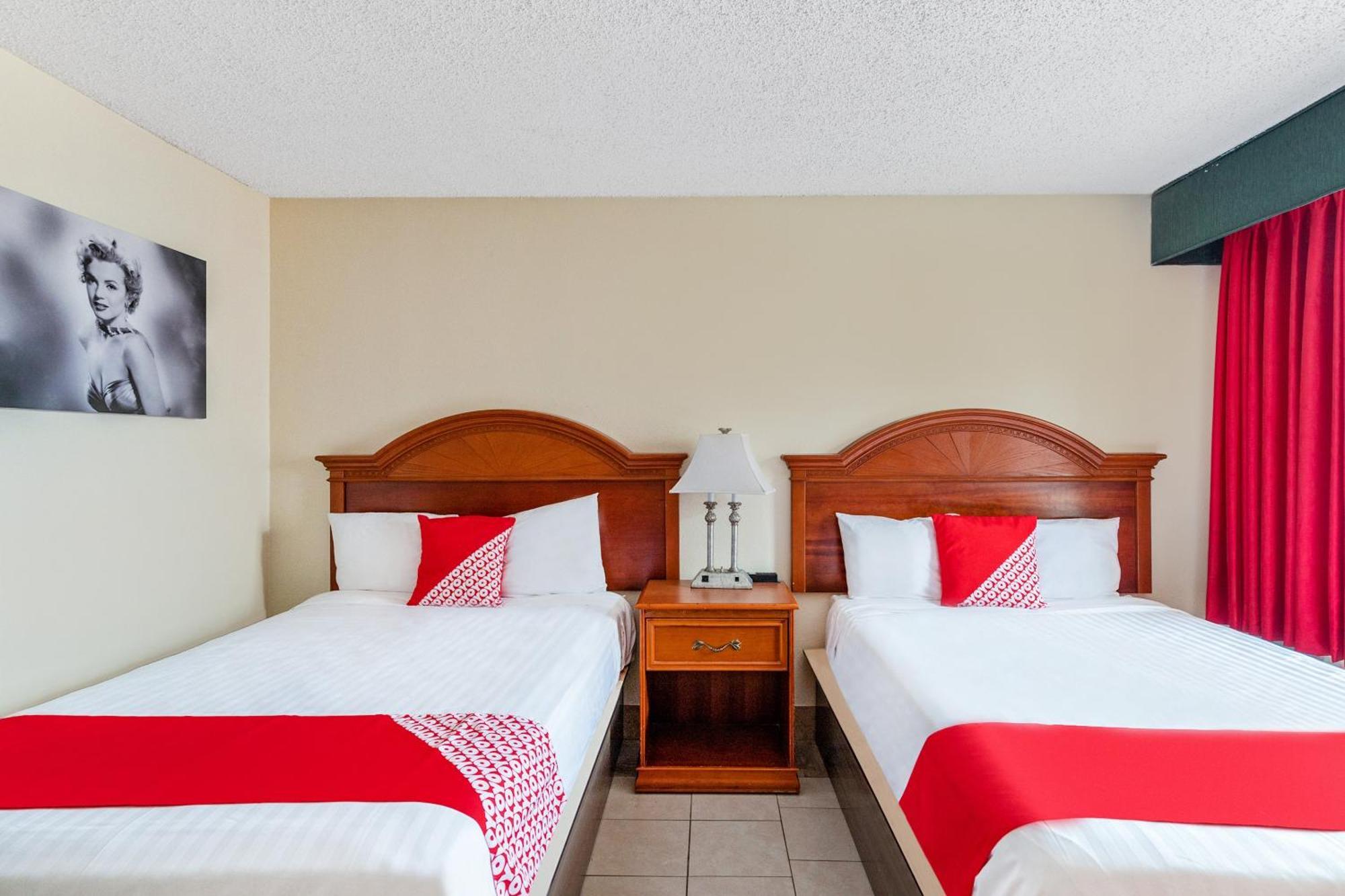 Oyo Hotel San Antonio Lackland Near Seaworld Екстериор снимка
