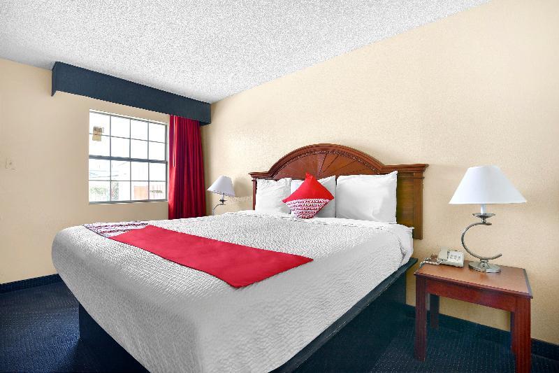 Oyo Hotel San Antonio Lackland Near Seaworld Екстериор снимка